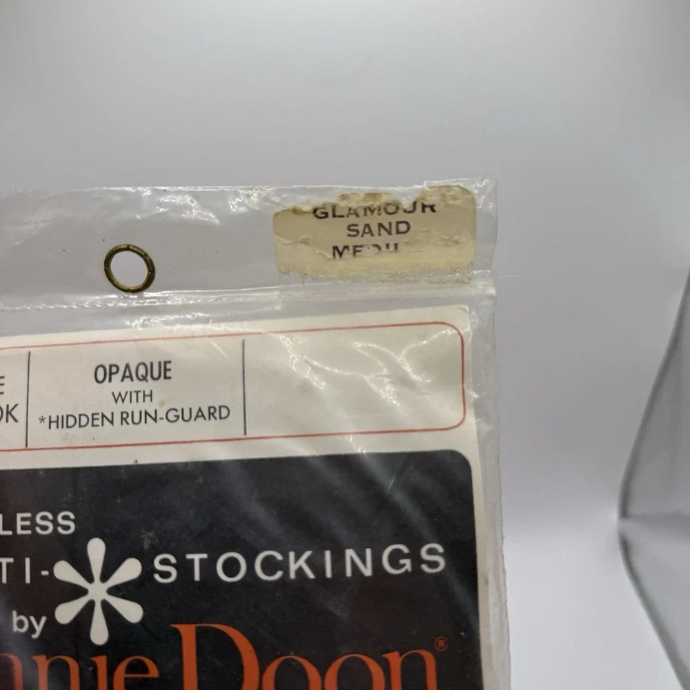 Vintage Bonnie Doon Seamless Panti-stockings Glamour Sand Opaque‎ Medium Smooth